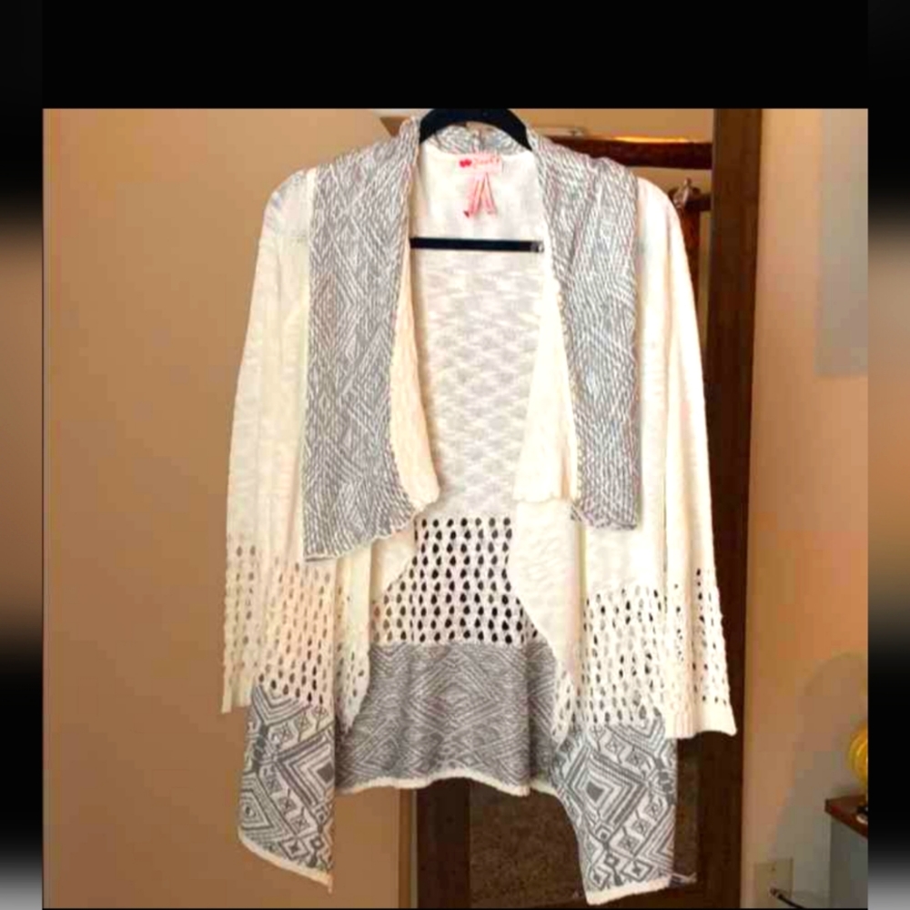 Aztec Flowy Women's Large Cardigan, new with tags